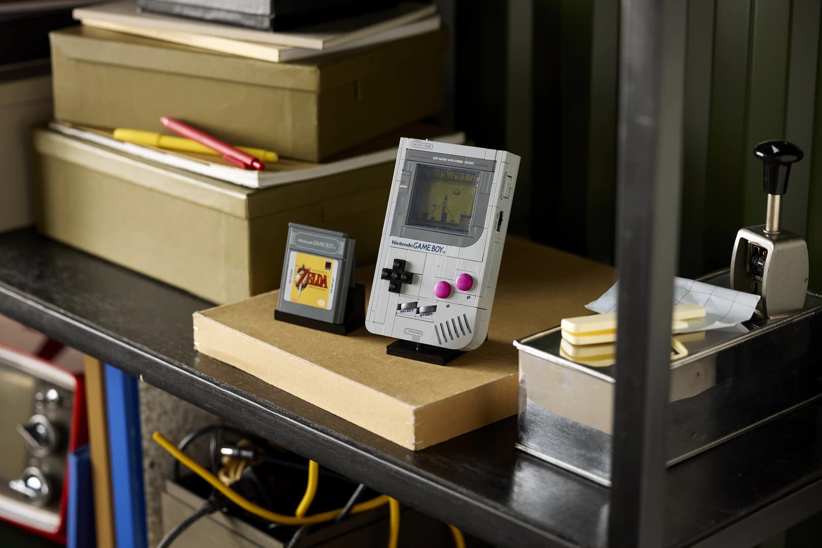 Beitragsbild zu Eine Reise in die Vergangenheit und die Feier eines Spieleklassikers mit dem LEGO Game Boy Modellbausatz